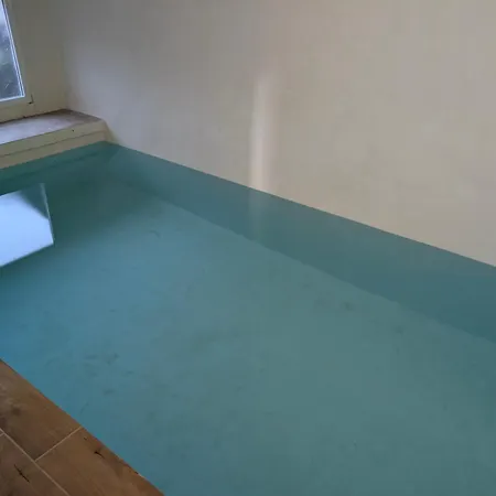 Maison Atypique Style Avec Piscine Interieure * Ponteils-et-Bresis