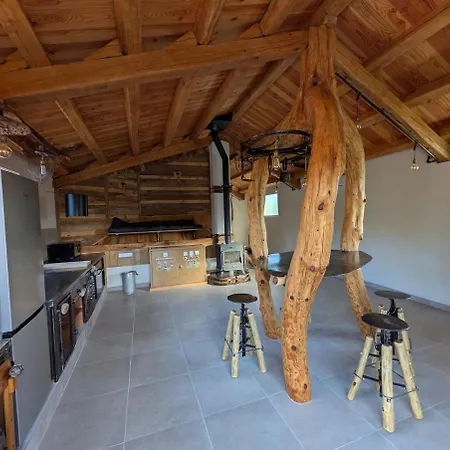 Ferienhaus Maison Atypique Style Avec Piscine Interieure *