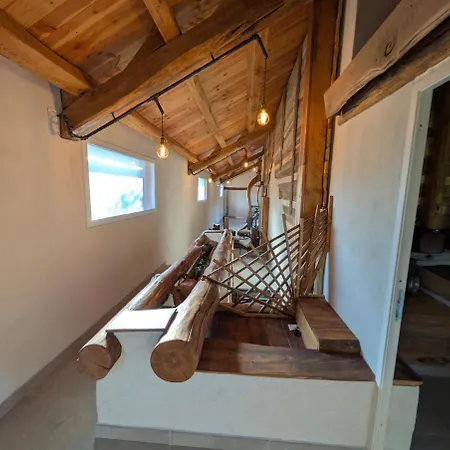 Maison Atypique Style Avec Piscine Interieure Ferienhaus